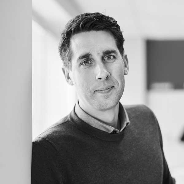 Yannick de Bièvre<br />
Director of Marketing, Customer Service & Analytics, Carrefour Belgium<br />
